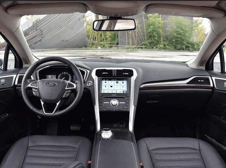 车高颜值旋钮挡18W起放弃雅阁AG真人国际厅福特最知名中级(图3) 车高颜值旋钮挡18W起放弃雅阁AG真人国际厅福特最知名中级(图3)