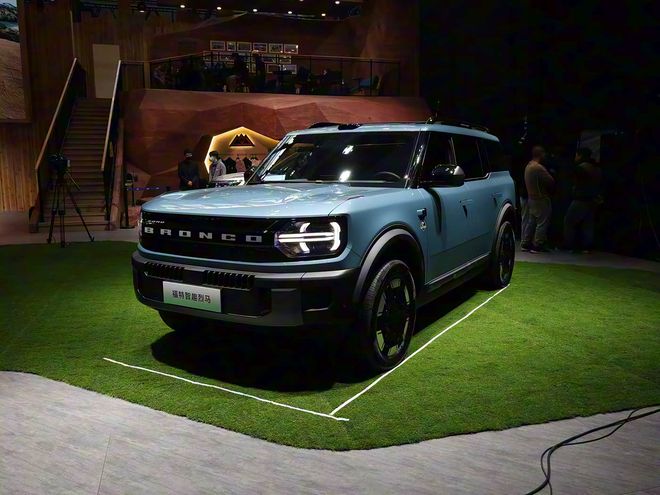 款 “全地形露营SUV”亮相！增程纯电双动力AG真人百家家乐APP2025广州车展：首(图3)